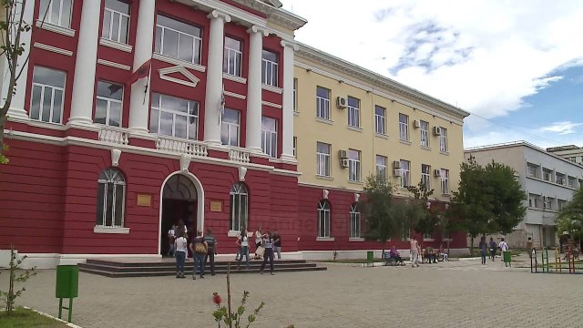 Arsimi, debat në Dibër - Top Channel Albania - News - Lajme