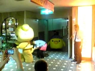 リラックマとトリ