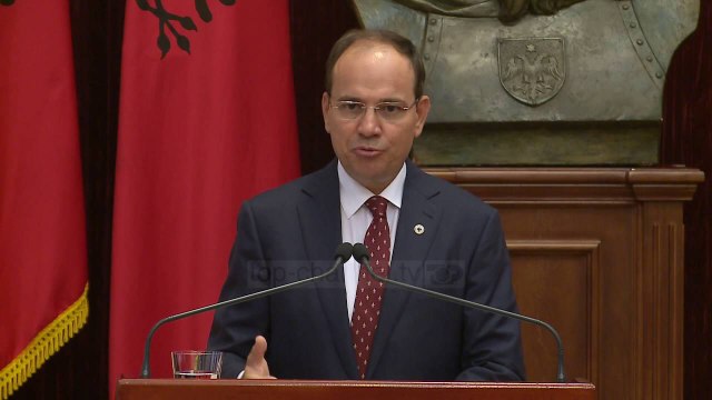 “Vetting”-u drejt heshtjes. Nishani niset për OKB - Top Channel Albania - News - Lajme