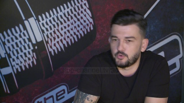 Voice... , mbi 500 aplikantë në Tiranë - Top Channel Albania - News - Lajme
