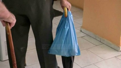 Kriza dhe emigrimi, edhe Greqia drejt plakjes - Top Channel Albania - News - Lajme