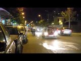 Report TV - Tiranë, makina përplas kalimtarin te vijat e bardha, ndalohet shoferi