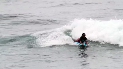 Aos 40 anos, Neymara Carvalho vence etapa de campeonato europeu de bodyboard