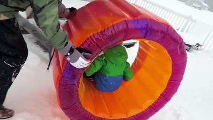 INSANE SLEDDING FAILS!!