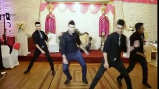 DhoomBros - Another version of Mehendi dance