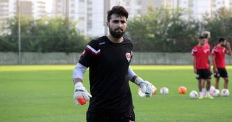 Terim'in EURO 2016 Kadrosuna Aldığı Hayrullah, Kadroya Bile Giremiyor