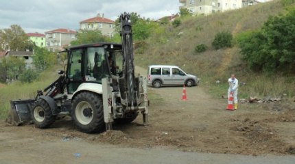 Üsküdar'da Polis, Silahların Gömüldüğü Arazide Yeniden İnceleme Başlattı