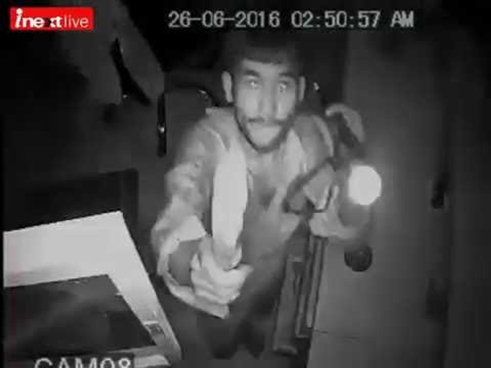 Bareilly: 70 thousands rupees theft caught on cctv