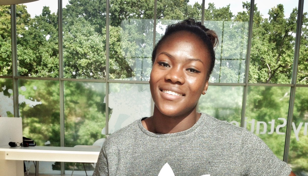 LE LOUNGE #33 - CLARISSE AGBEGNENOU