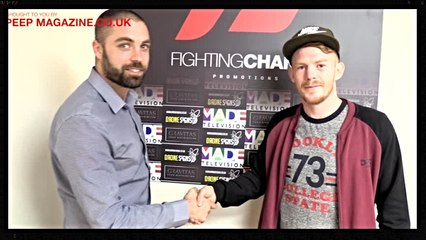 *EXCLUSIVE* LEE MOULD SIGNS PROMOTIONAL CONTRACT WITH FIGHTING CHANCE PROMOTIONS / PEEP MAGAZINE