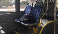 Halk otobüsünde bulunan şüpheli çanta fünyeyle böyle patlatıldı