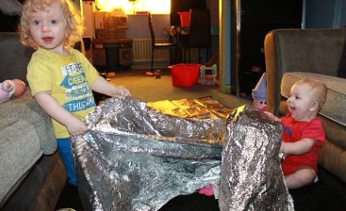 EPP Teşhisi Konulan Kardeşler Güneşe Çıkamıyor