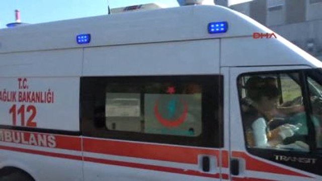 Çorlu?da İşçi Minibüsleri Çarpıştı: 12 Yaralı