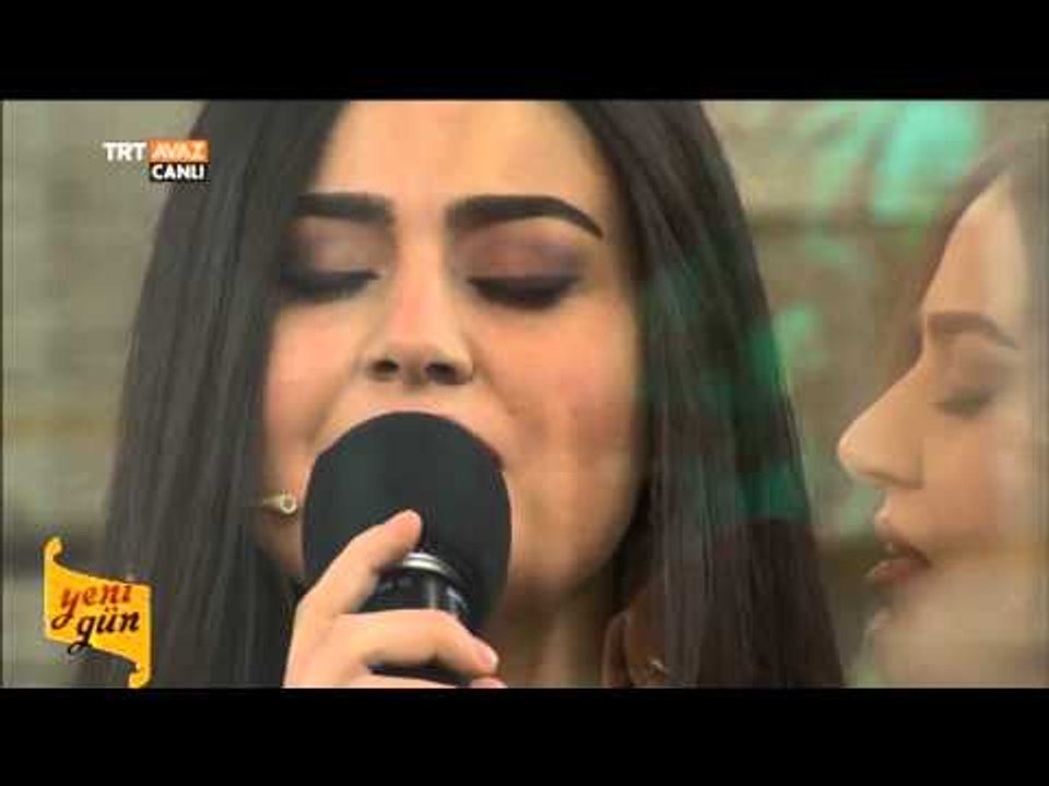 Elif Buse Doğan - Asker Oldum Giydim Yelek - Yeni Gün - TRT Avaz