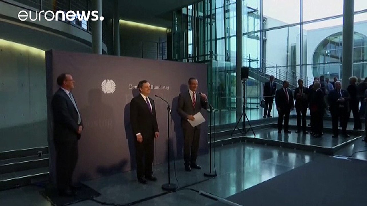 ماریو دراگی در پارلمان آلمان از سیاستهای پولی بانک مرکزی اروپا دفاع کرد