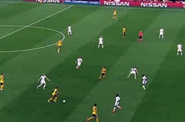 Arsenal 2-0 Basel  -  Theo Walcott