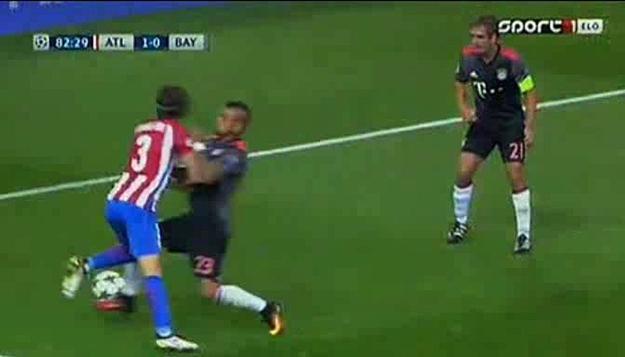 Antoine Griezmann Penalty Miss 28.09.2016 HD
