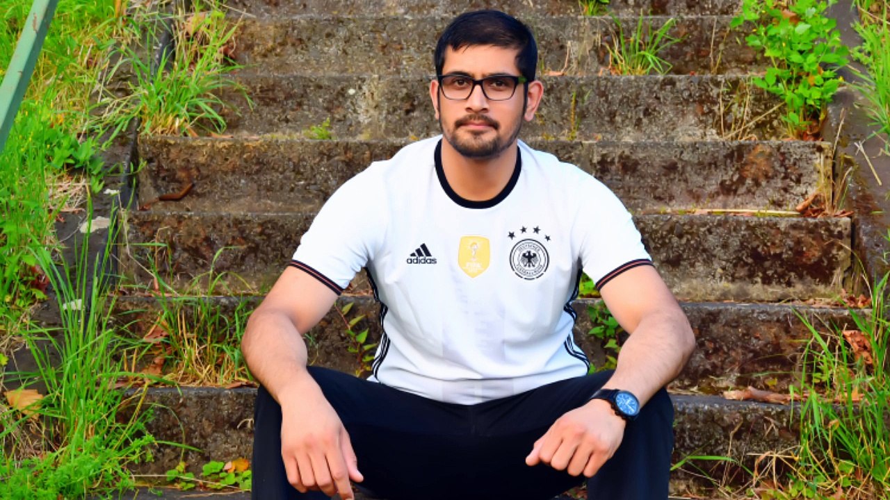 Jagh Ghumeya Tere Jesa Na Koi