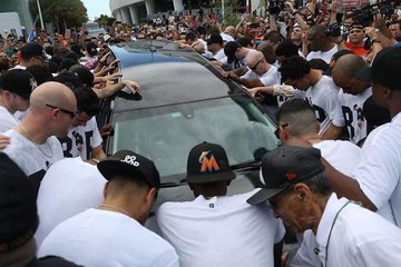Miami says goodbye to Jose Fernandez