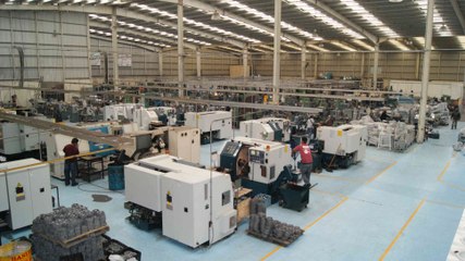 Ecuador cae 15 puestos en ranking de competitividad global