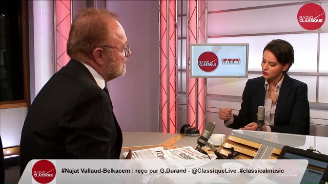 François Hollande est président, il ne peut pas être un candidat comme les autres Najat Vallaud Belkacem Partie 1 (29/09/16)
