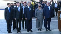 Abschied von Peres: Netanjahu und Rivlin legen Kränze nieder