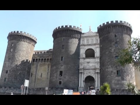 Napoli - Maschio Angioino, alla scoperta del sacro Graal (28.09.16)