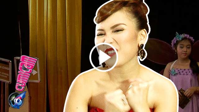 Ayu Ting Ting Prediksikan Pilgub DKI Bakal Seru - Cumicam 29 September 2016
