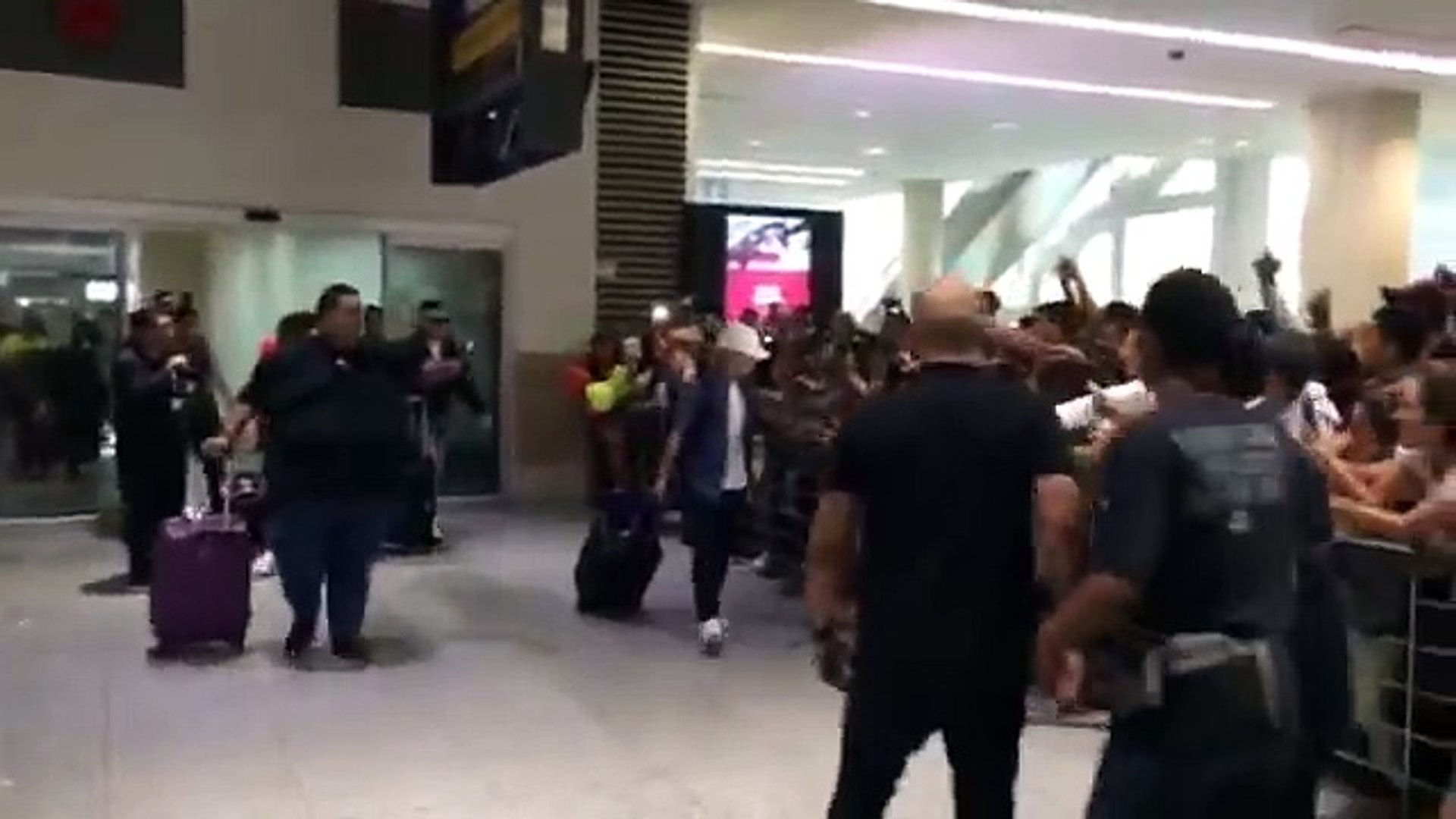 Papi Wilo Llegada Al Aeropuerto Guayaquil Ecuador