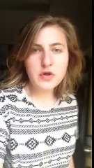 Elle prend la foudre en se filmant en selfie !