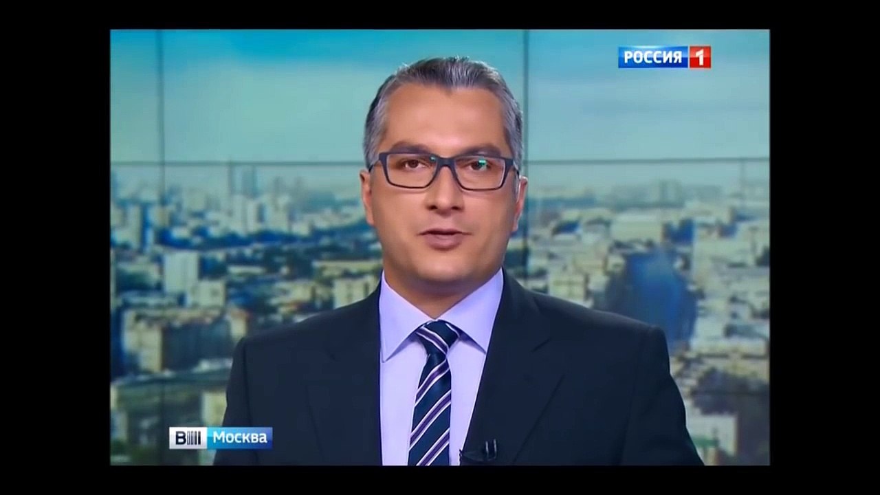 DELTA-системы безопасности - служебный автомобиль сбивает людей на переходе