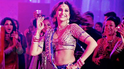 Sonam Kapoor SHOCKING Confessions About Actresses