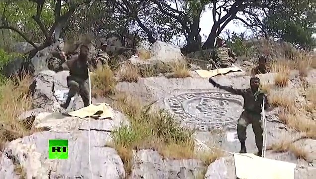 روس کے ٹی وی چینل نے پاکستان اور روس کی مشقوں کی روسی فوجیوں نے پاکستانی فوجیوں کی ٹریننگ دیکھ کر تالیا