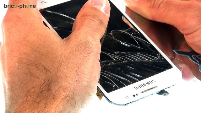Samsung Galaxy Core Prime : comment changer la vitre tactile et/ou l'écran LCD (HD)