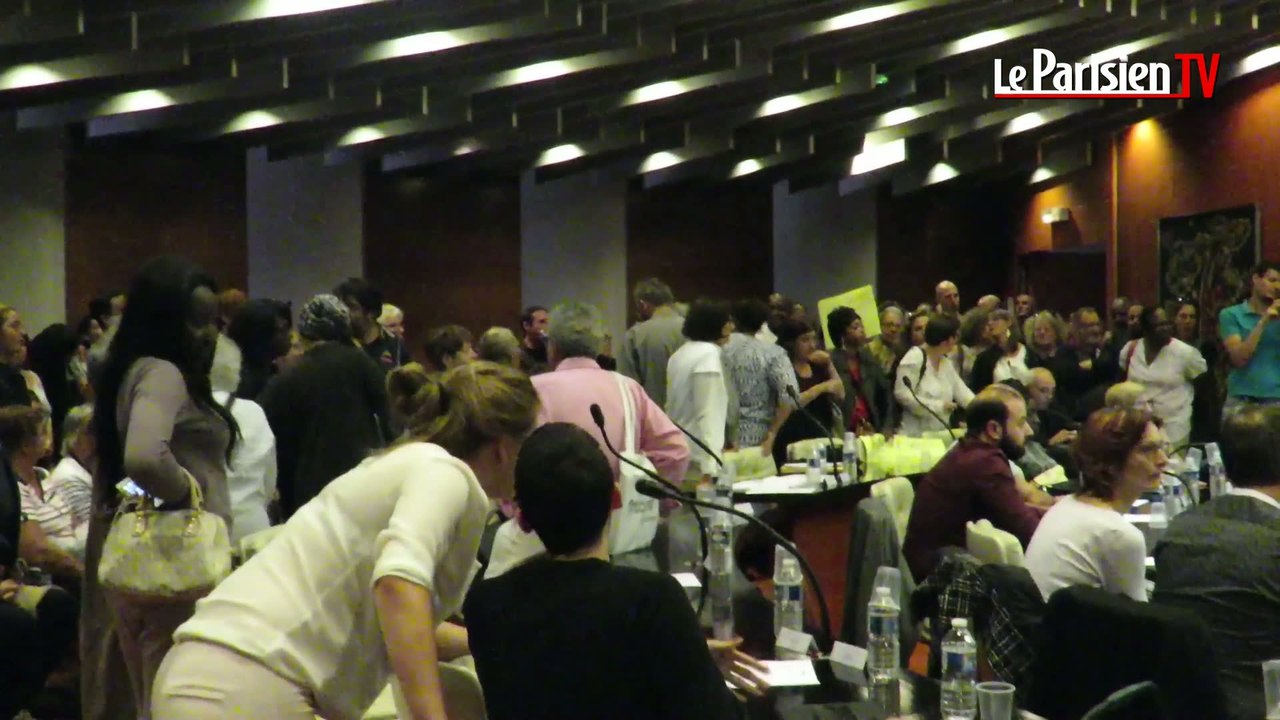 Ambiance survoltée au conseil municipal de Bobigny