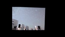 Rotation de la terre par rapport au ciel filmé en timelapse