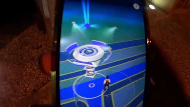 Pokemon GO : FUI CAPTURAR POKEMONS DE MADRUGADA !!!