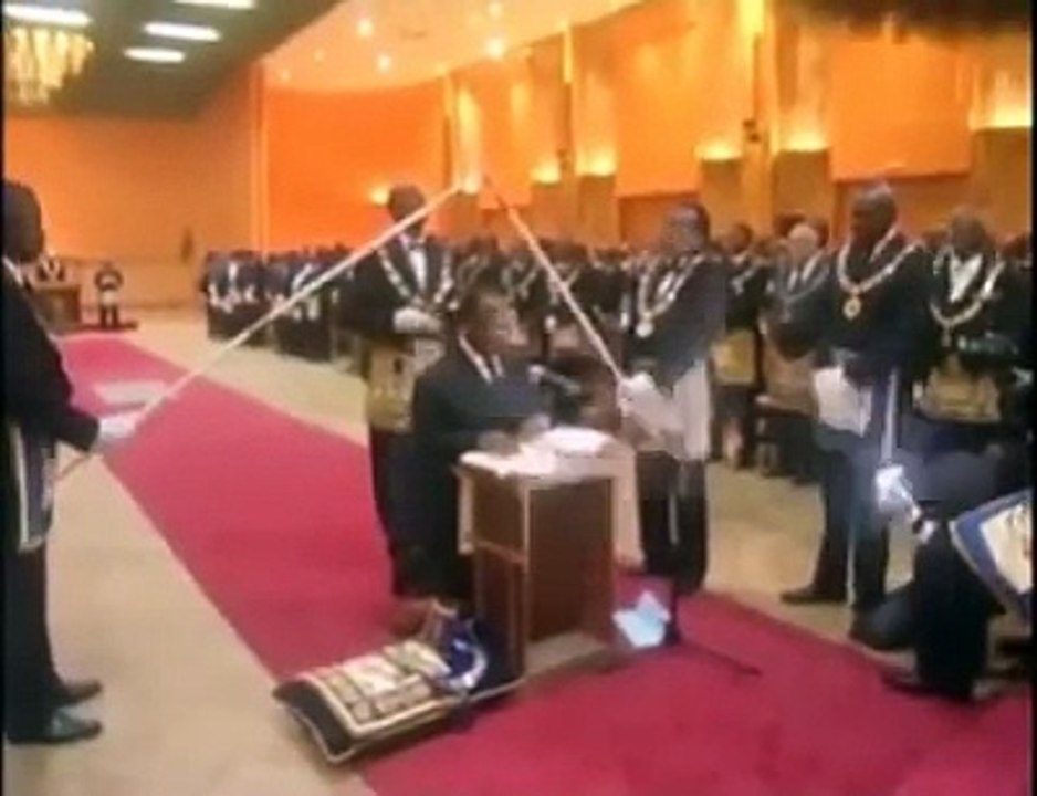 Franc maçonnerie : cérémonie d'intronisation de Ali Bongo Ondimba
