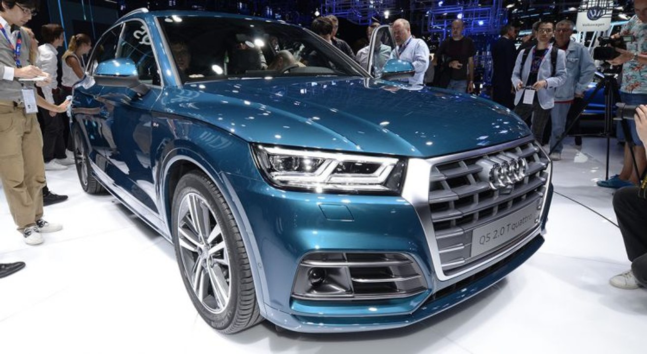 2017 Audi Q5 [MONDIAL DE L'AUTO] : la présentation du SUV sur le stand Audi