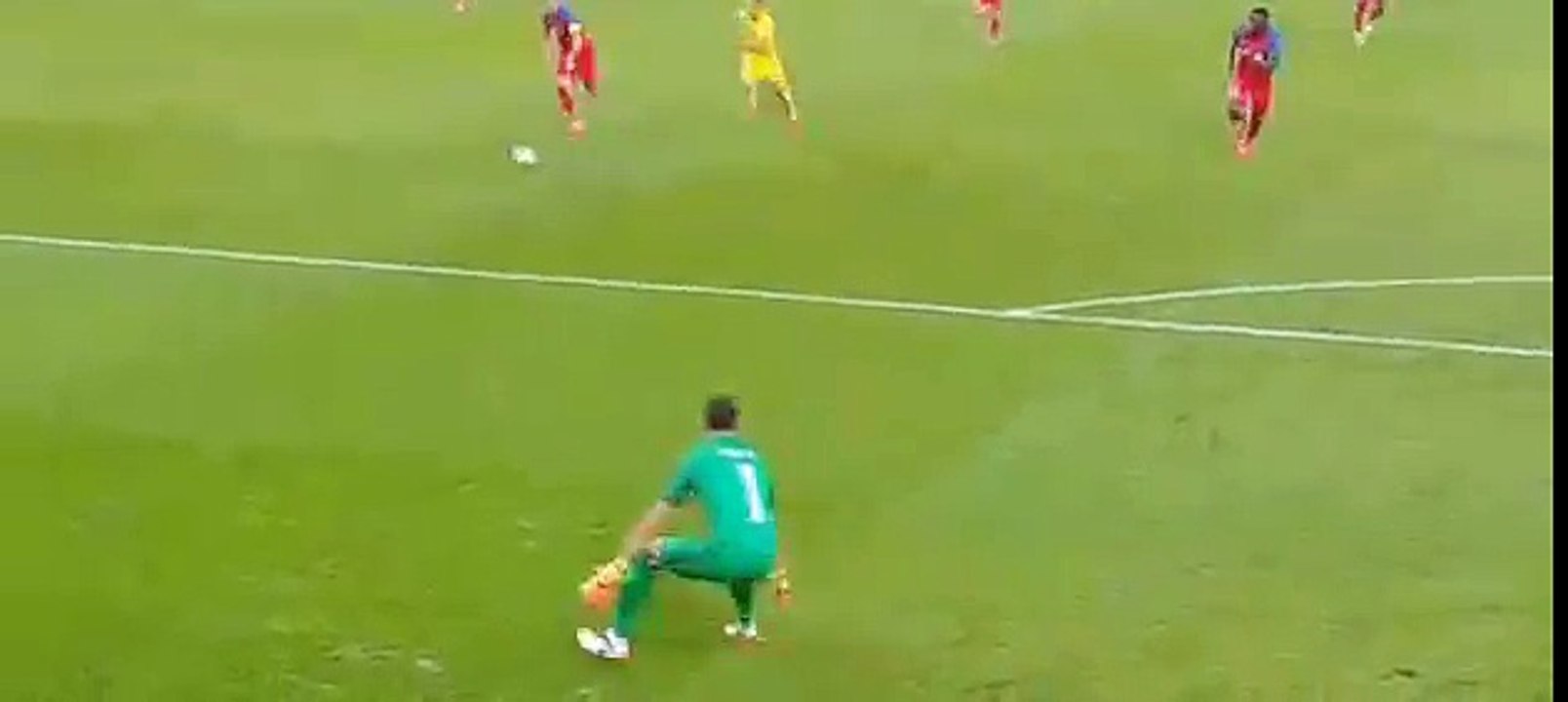 Rafael Borre Goal - Steaua vs Villarreal 0-1 Europa League