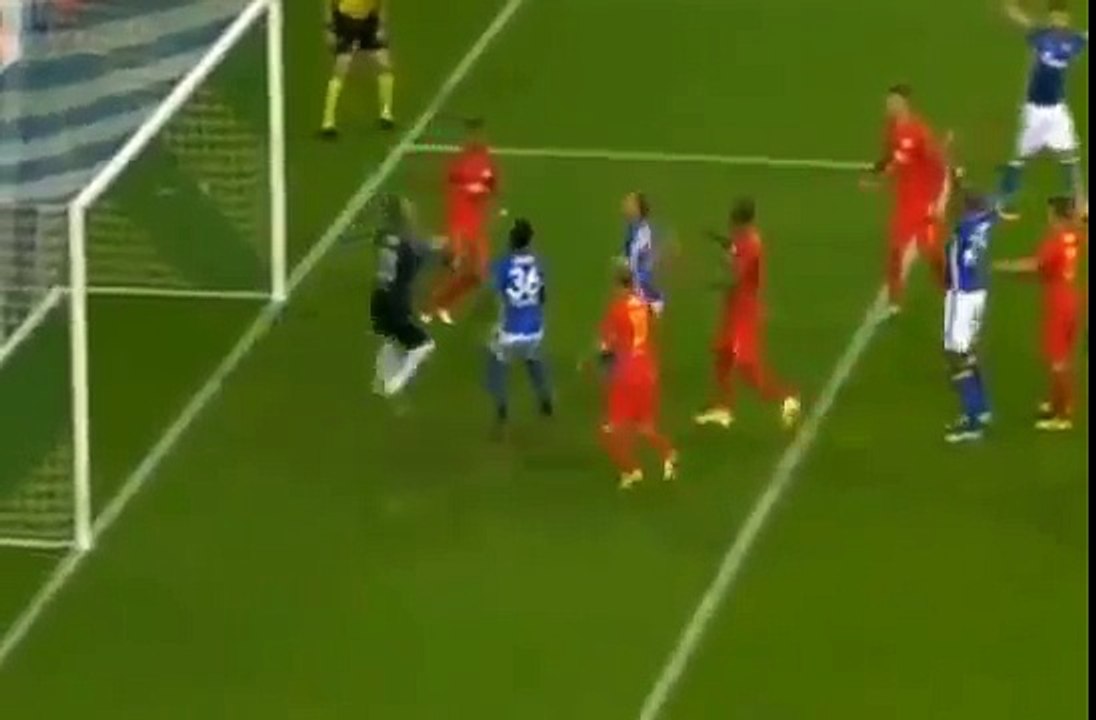 Benedikt Höwedes Second Goal - Schalke 3-0 Salzburg