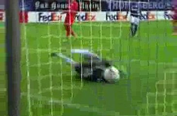 Goal Benedikt Höwedes. Schalke 2-0 Salzburg