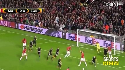 Marcus Rashford crashes a shot against the bar - Man United vs Zorya 2016