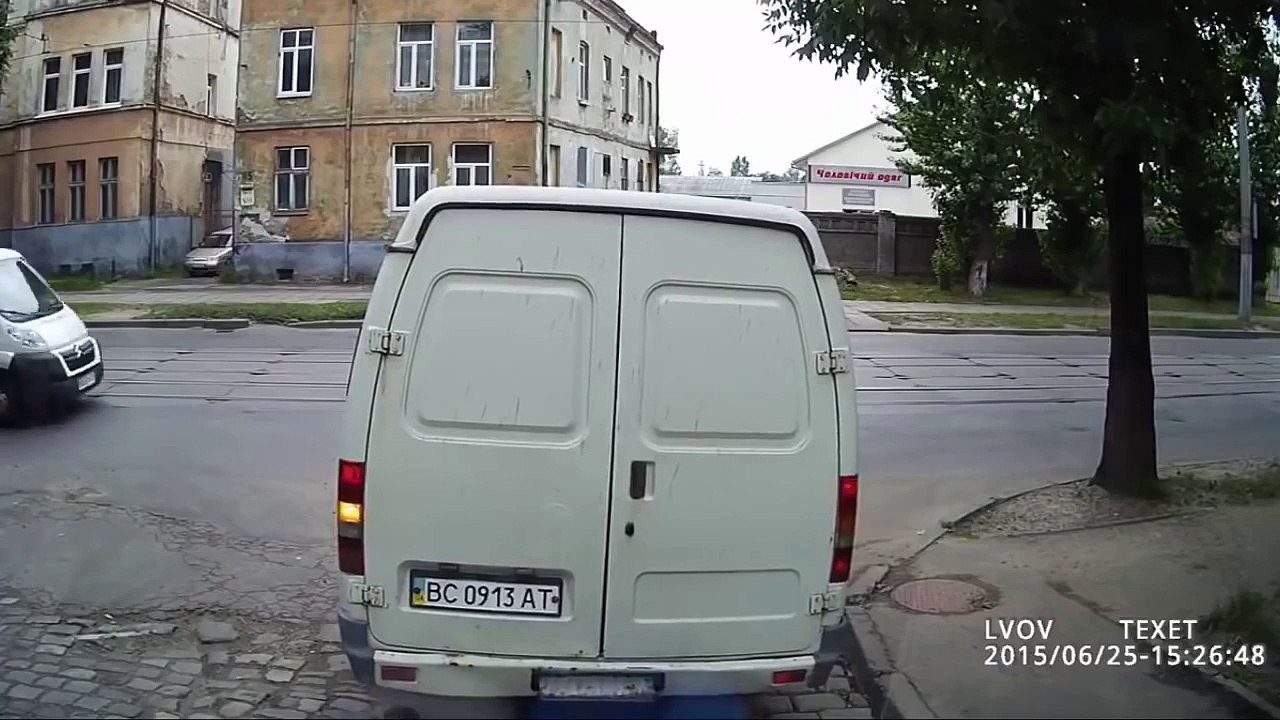 It helps to use your eyes to look in front of you when youre walking.