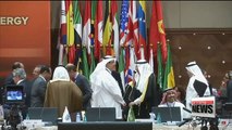 OPEC members agree on reducing oil production