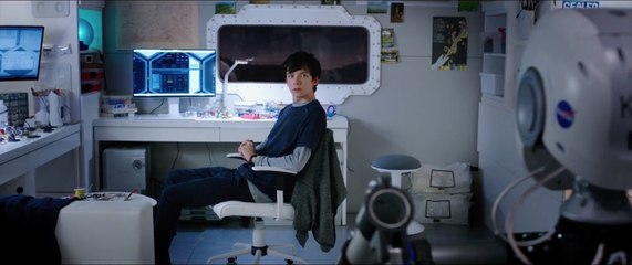 The Space Between Us Official Trailer #2