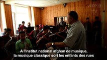 A Kaboul, la musique classique sort les enfants des rues