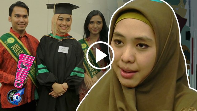 Oki Setiana Dewi Kuliah Agama, Agar Tak Dicap Ustadzah Palsu? - Cumicam 30 September 2016