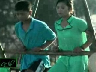 Vietnam : Hue, Terre de la poésie