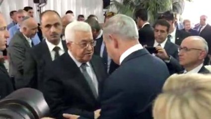 Şimon Peres'in Cenazesinde Tarihi Fotoğraf! Netanyahu ve Abbas El Sıkıştı